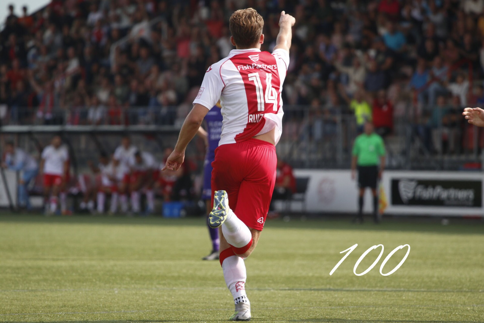 Jordy 100 juichend