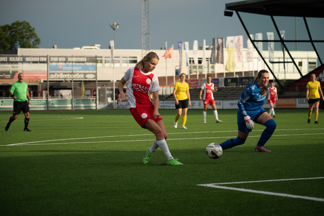 Lieke Gulliker legt af