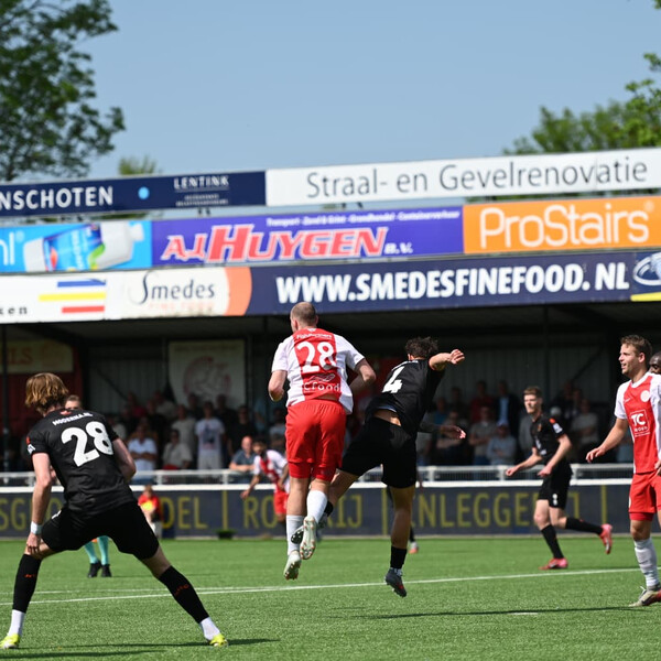 Vanavond thuis oefenen tegen Pro Soccer Academy