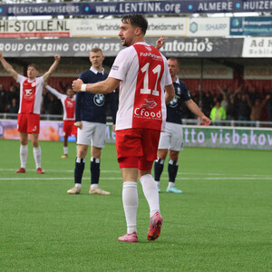 Eerste oefent tegen SV Houten