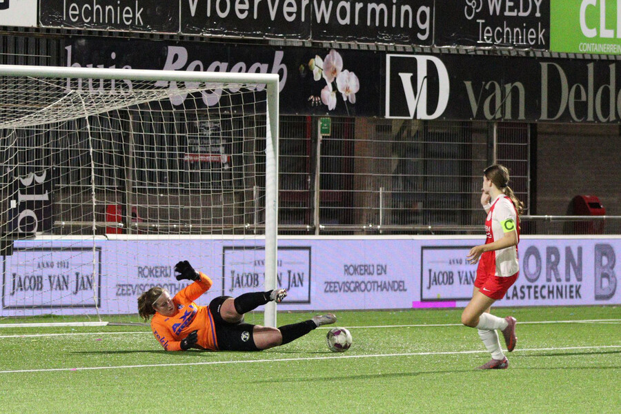 Kansenregen levert Vrouwen 1 verdiende handhaving op