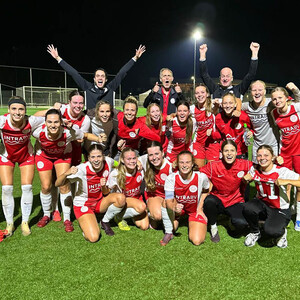 Vrouwen 1 knokt zich naar winst bij EMM '21