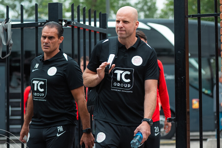 IJsselmeervogels beëindigt samenwerking met de hoofdtrainer en assistent