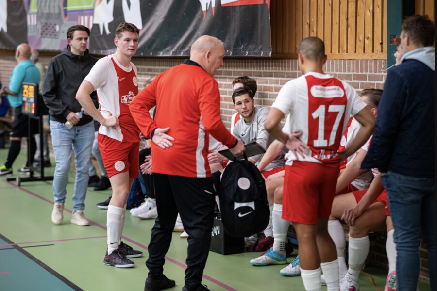 Dapper Futsal 1 erkent meerdere in VVS'46