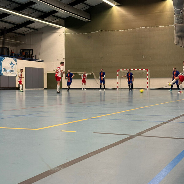 Futsal 1 kan geen potten breken in Haarlem