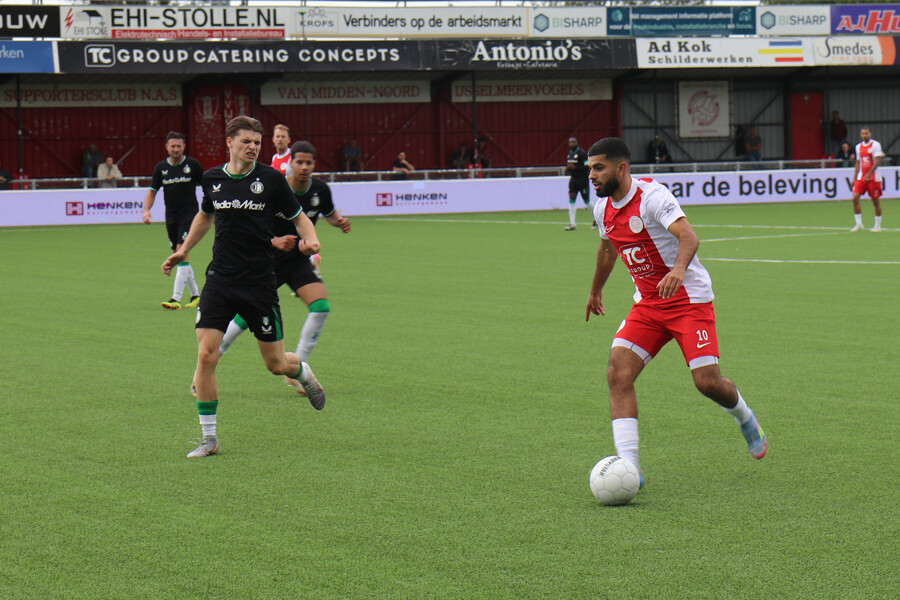 IJsselmeervogels gemakkelijk langs SC Feyenoord