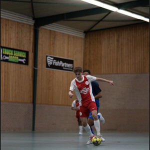 Oudgediende van de Vogels bezorgt Futsal 1 dure avond 