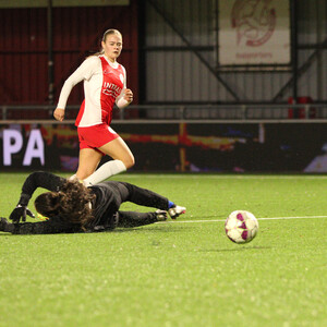 Vrouwen 1: Ook een geflatteerde overwinning levert drie punten op