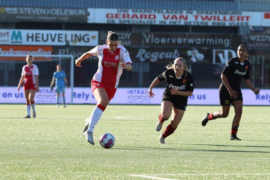 Vrouwen behalen broodnodige driepunter