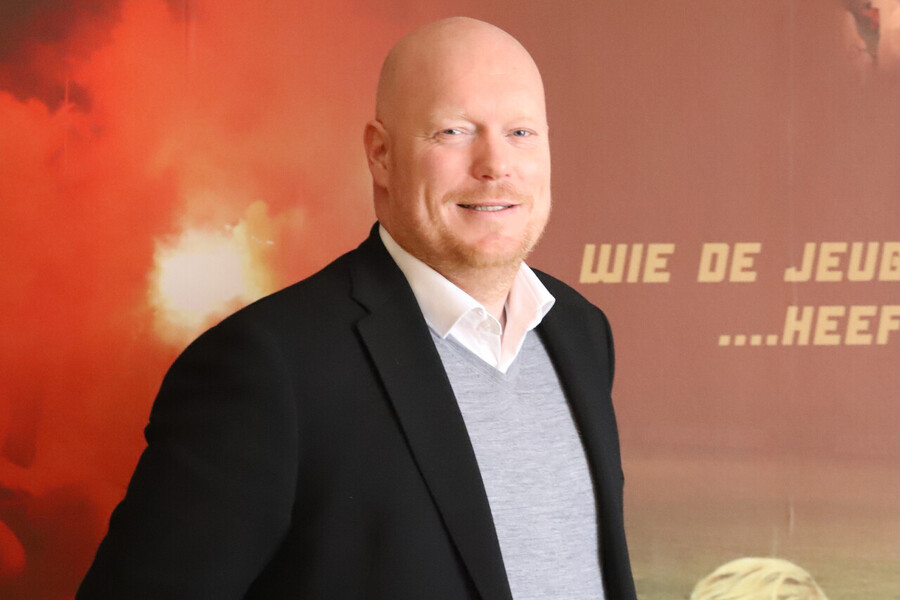 Bestuurslid Voetbalzaken Kees Bos legt per direct zijn functie neer