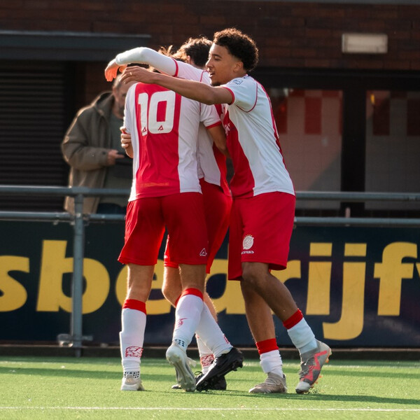 Onder 21 in de race voor promotie naar Tweede divisie
