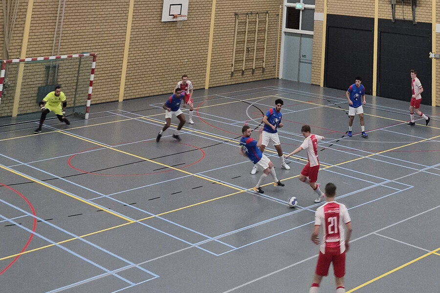 Futsal 1 na strafschoppenserie door naar kwartfinale bekertoernooi 