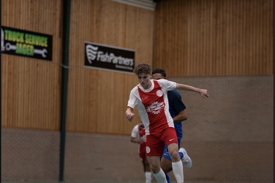 Futsal 1 rekent zakelijk af met talenten van HV Hoorn