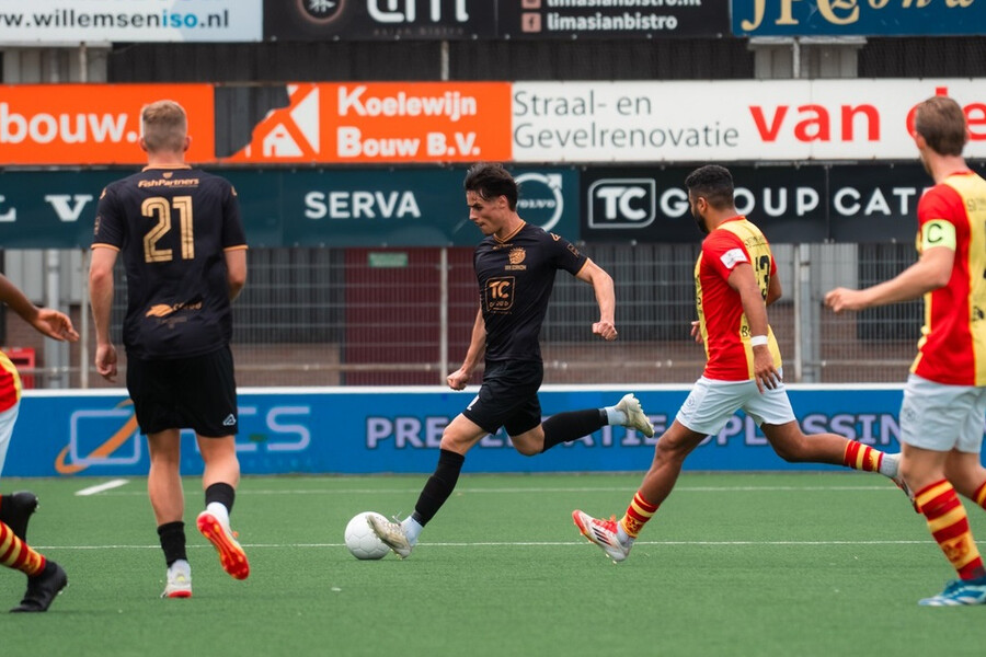 Vogels nipt langs CSV Apeldoorn