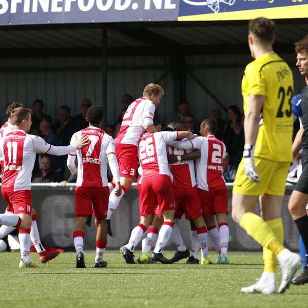 Blauwen uit Veenendaal op bezoek op de Westmaat
