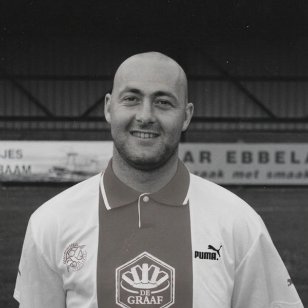 Oud-eerste elftalspeler Edwin Hofman overleden