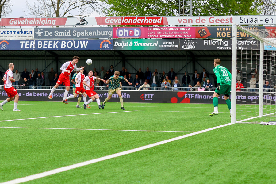 Geen goals bij IJsselmeervogels - Excelsior Maassluis