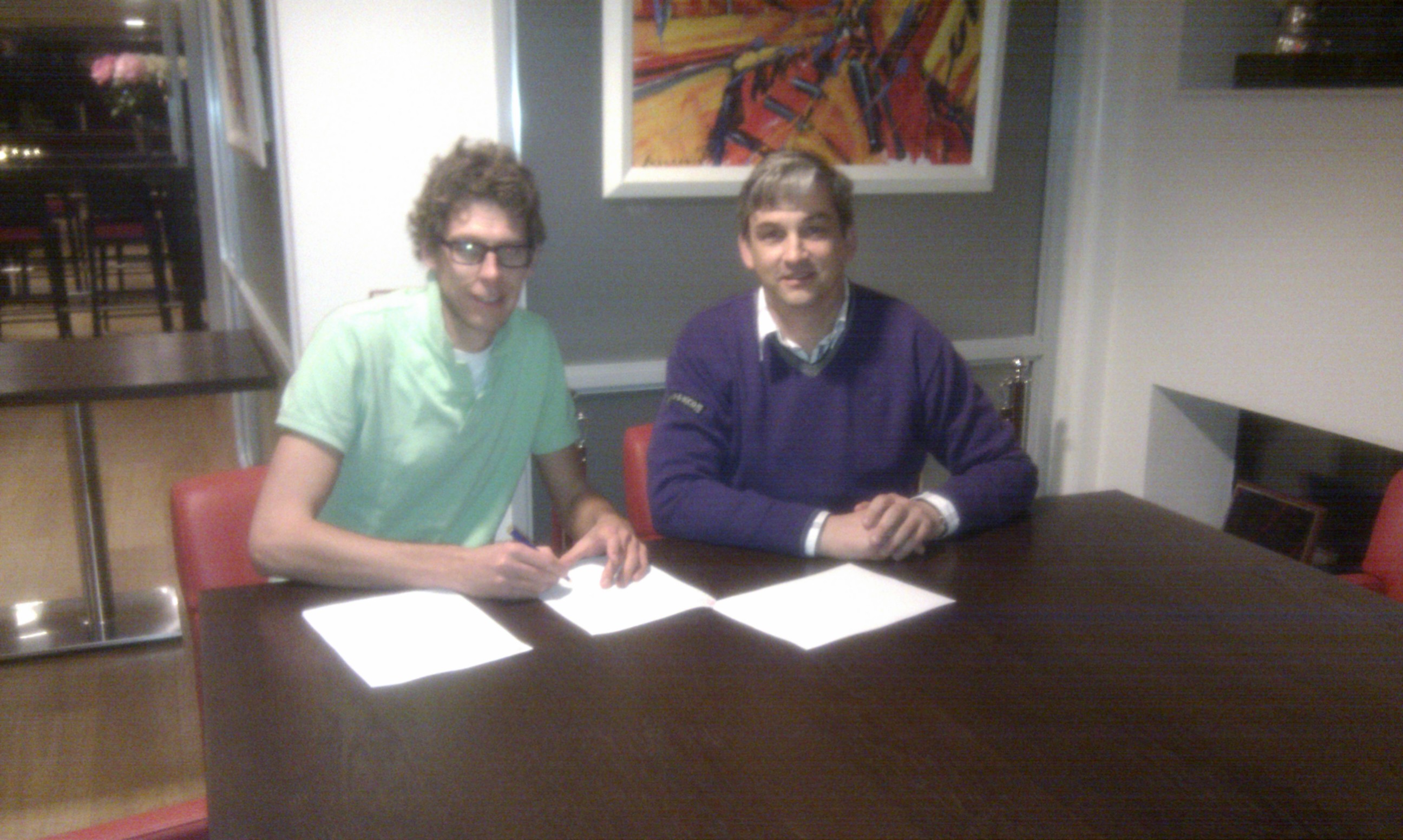 Jeroen Douma en Peter van Diermen ondertekenen samenwerkingsovereenkomst